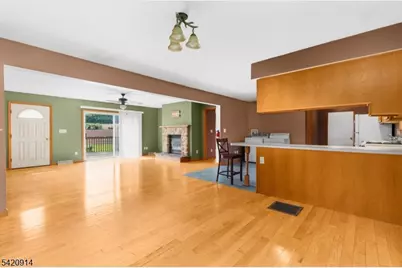 441 Pittstown Rd, Franklin Township, NJ 08867 - Photo 12
