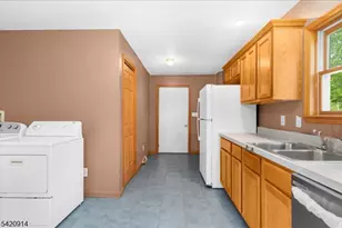 441 Pittstown Rd, Franklin Township, NJ 08867 - Photo 8