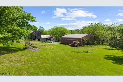 441 Pittstown Rd, Franklin Township, NJ 08867 - Photo 32