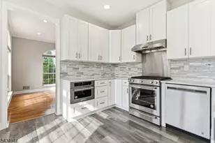 96 Magellan Way, Franklin Township, NJ 08823 - Photo 18