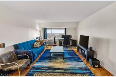 110 Somerset #2205, New Brunswick, NJ 08901 - Photo 12
