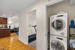 110 Somerset, New Brunswick, NJ 08901 - Photo 18