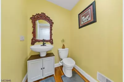 418 Oak St, Boonton Town, NJ 07005 - Photo 14