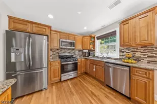 418 Oak St, Boonton Town, NJ 07005 - Photo 8