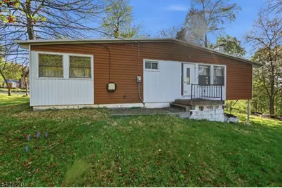 101 Gates Ave, Long Hill Township, NJ 07933 - Photo 2