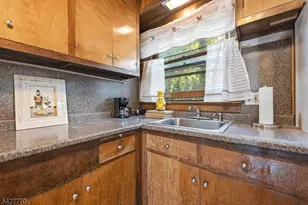 101 Gates Ave, Long Hill Township, NJ 07933 - Photo 12