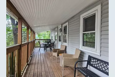 10 Shawnee Rd, Hopatcong, NJ 07843 - Photo 2
