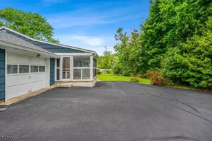 300 Arnold Ave, North Plainfield, NJ 07063 - Photo 16