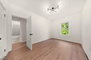 216 N Maple Ave, East Orange, NJ 07017 - Photo 16