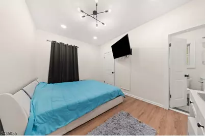 216 N Maple Ave, East Orange, NJ 07017 - Photo 14