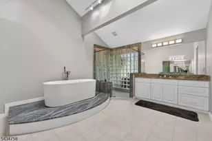 9 N Star Dr, Clinton Township, NJ 08801 - Photo 26