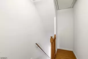 174 Orient St, Bayonne, NJ 07002 - Photo 26
