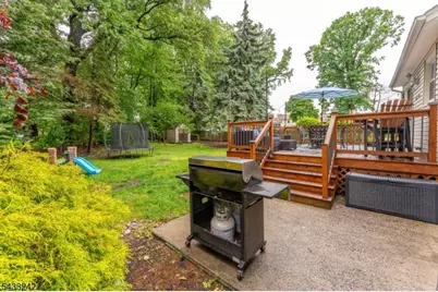 841 Colonial Arms Rd, Union Township, NJ 07083 - Photo 20