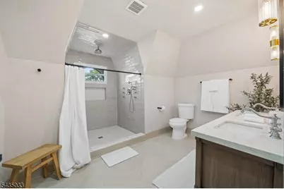 187 Hillside Ave, Nutley, NJ 07110 - Photo 34