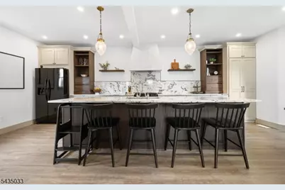 187 Hillside Ave, Nutley, NJ 07110 - Photo 12