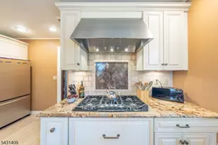 366 Gregory Ave, West Orange Township, NJ 07052 - Photo 18