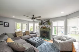 35 Turnberry Rd, Little Falls Township, NJ 07424 - Photo 16