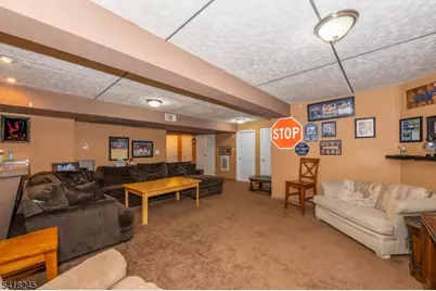 35 Turnberry Rd, Little Falls Township, NJ 07424 - Photo 34
