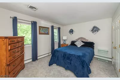 111 McKinley Ave, East Hanover Township, NJ 07936 - Photo 38