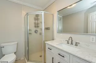 111 McKinley Ave, East Hanover Township, NJ 07936 - Photo 20