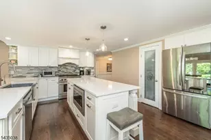111 McKinley Ave, East Hanover Township, NJ 07936 - Photo 6