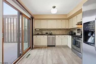91 Nottingham Square, Washington Township, NJ 07853 - Photo 12