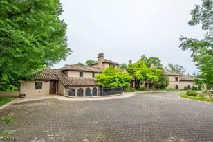 50 Rock Spring Rd, West Orange Township, NJ 07052 - Photo 2