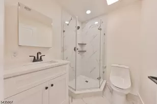 90 Chestnut St, Morristown, NJ 07960 - Photo 18