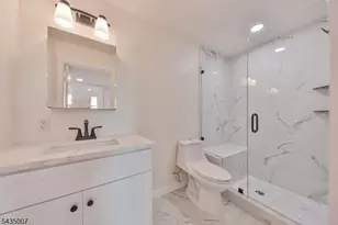 90 Chestnut St, Morristown, NJ 07960 - Photo 36