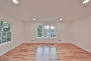 90 Chestnut St, Morristown, NJ 07960 - Photo 32