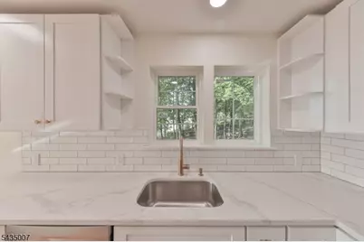 90 Chestnut St, Morristown, NJ 07960 - Photo 16