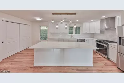 90 Chestnut St, Morristown, NJ 07960 - Photo 28