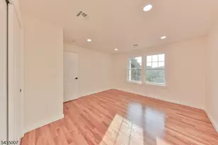 90 Chestnut St, Morristown, NJ 07960 - Photo 20