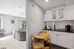 2 McChesney Ct, West Orange Township, NJ 07052 - Photo 10