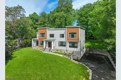 8 Fordham Rd, Livingston, NJ 07039 - Photo 2