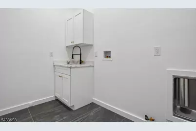 8 Fordham Rd, Livingston, NJ 07039 - Photo 38