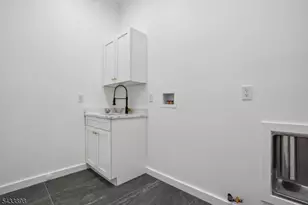 8 Fordham Rd, Livingston, NJ 07039 - Photo 38