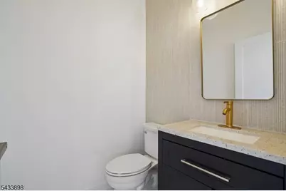 8 Fordham Rd, Livingston, NJ 07039 - Photo 28