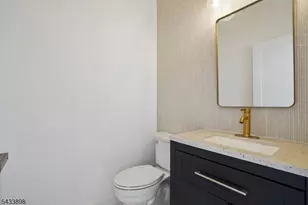8 Fordham Rd, Livingston, NJ 07039 - Photo 28