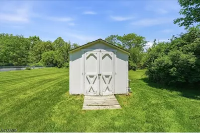 15 Mile Dr, Chester, NJ 07930 - Photo 38