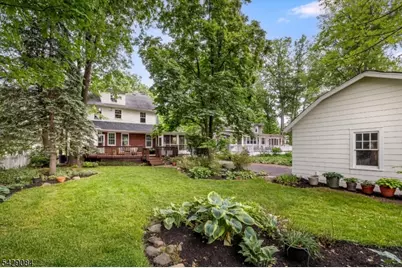 15 Bowdoin St, Maplewood, NJ 07040 - Photo 38