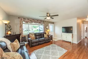 12 Brearly Crescent, Mount Olive, NJ 07836 - Photo 2