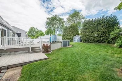 12 Brearly Cres, Mount Olive, NJ 07836 - Photo 16
