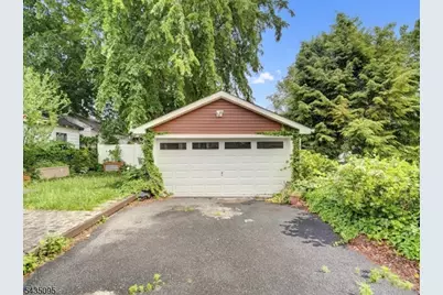 1507 Hiawatha Ave, Hillside, NJ 07205 - Photo 20