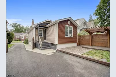 1507 Hiawatha Ave, Hillside, NJ 07205 - Photo 2