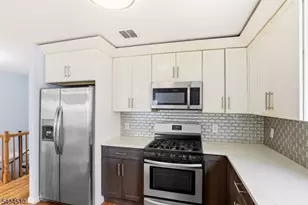 63 Chadwick Ave, Newark, NJ 07108 - Photo 12