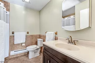 798 Eves Dr, Hillsborough Township, NJ 08844 - Photo 20