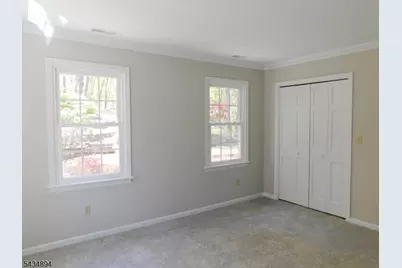 4 Spring Hill Rd, Franklin Township, NJ 08801 - Photo 24
