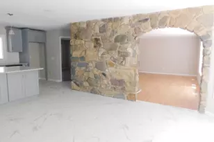 4 Spring Hill Rd, Franklin Township, NJ 08801 - Photo 6