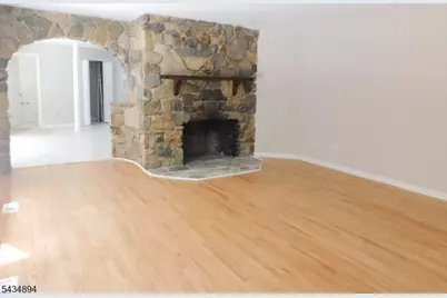 4 Spring Hill Rd, Franklin Township, NJ 08801 - Photo 12